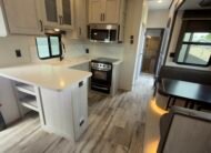 2022 KEYSTONE MONTANA HIGH COUNTRY 377FL