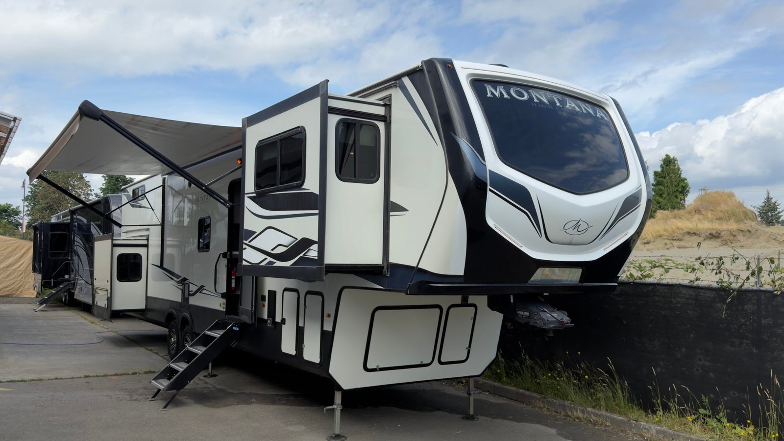 2022 KEYSTONE MONTANA HIGH COUNTRY 377FL
