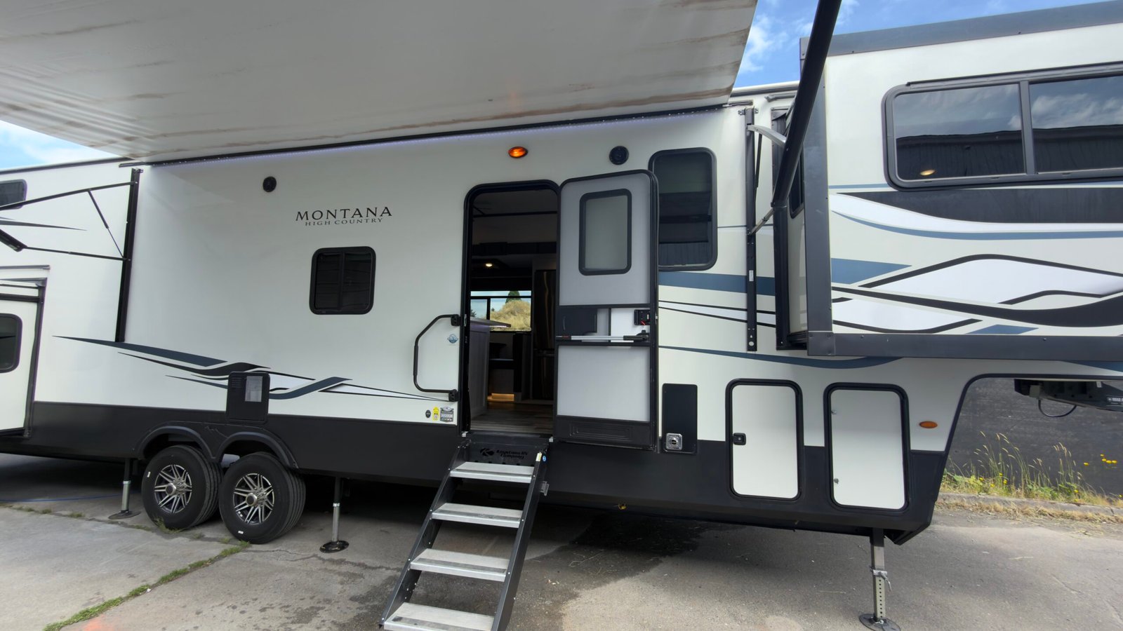 2022 KEYSTONE MONTANA HIGH COUNTRY 377FL