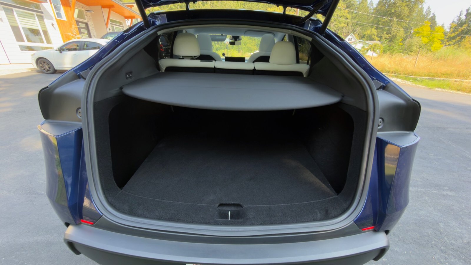 2026 Tesla Model Y Long Range AWD