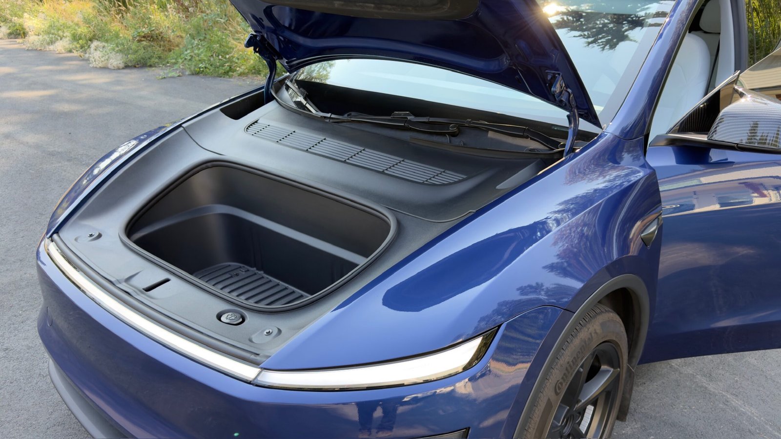 2026 Tesla Model Y Long Range AWD
