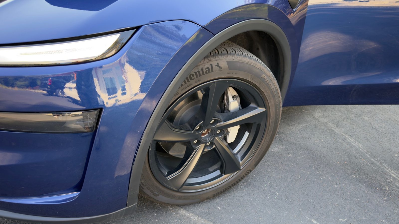 2026 Tesla Model Y Long Range AWD