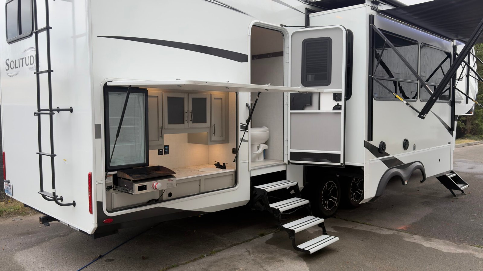 2023 Grand Design Solitude S-Class 3740BH Fifth Wheel