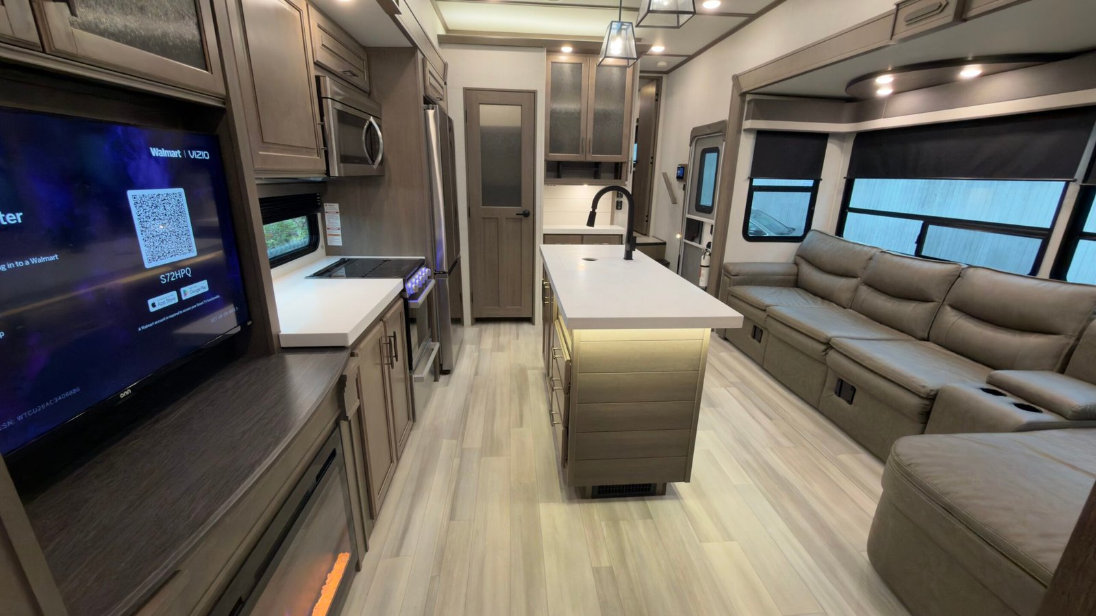 2023 Grand Design Solitude S-Class 3740BH Fifth Wheel