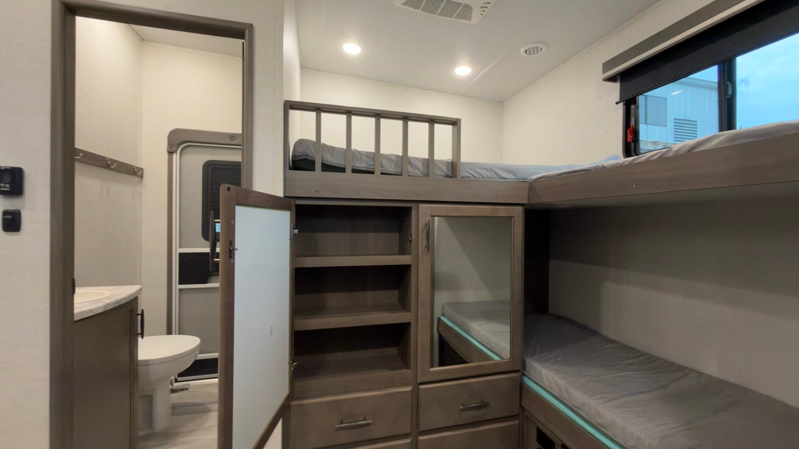 2023 Grand Design Solitude S-Class 3740BH Fifth Wheel