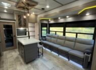 2023 GRAND DESIGN MOMENTUM 410th 5TH Wheel 45Ft