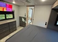 2023 GRAND DESIGN MOMENTUM 410th 5TH Wheel 45Ft