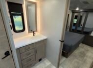 2023 GRAND DESIGN MOMENTUM 410th 5TH Wheel 45Ft