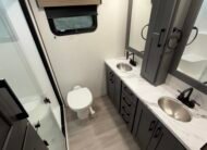 2025 KZ Durango D326RLT Fifth Wheel
