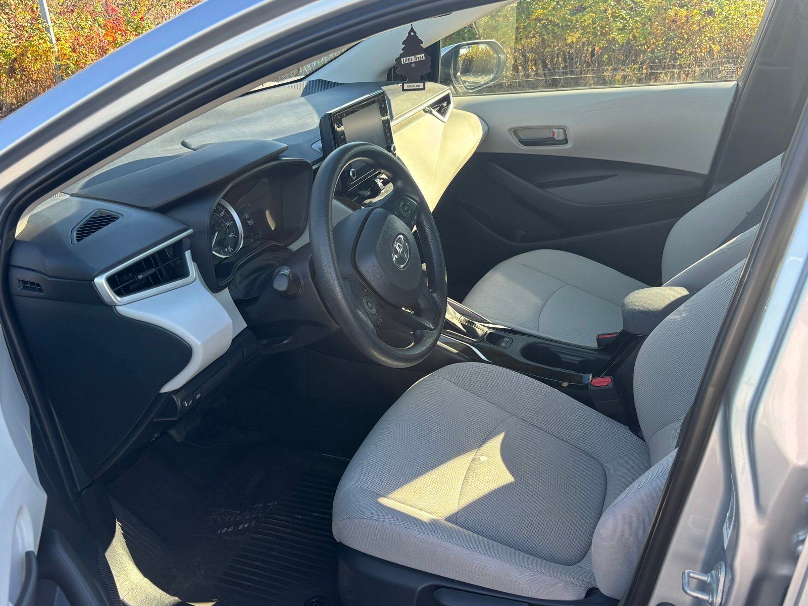 2022 Toyota Corolla LE Sedan 1.8L 4Cyl