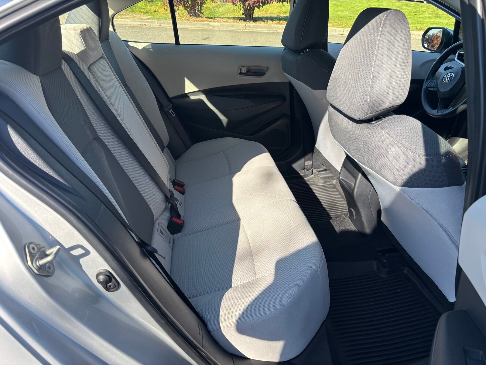 2022 Toyota Corolla LE Sedan 1.8L 4Cyl